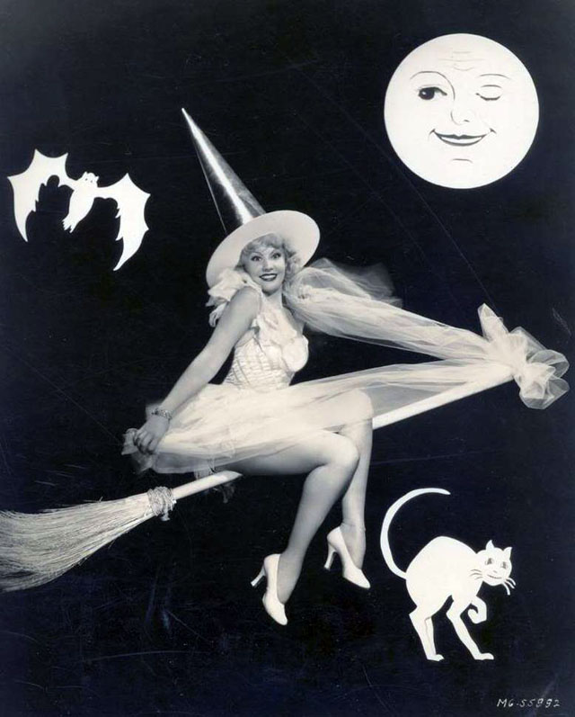 Vintage Halloween Hollywood Actress Pin-Up - June Knight